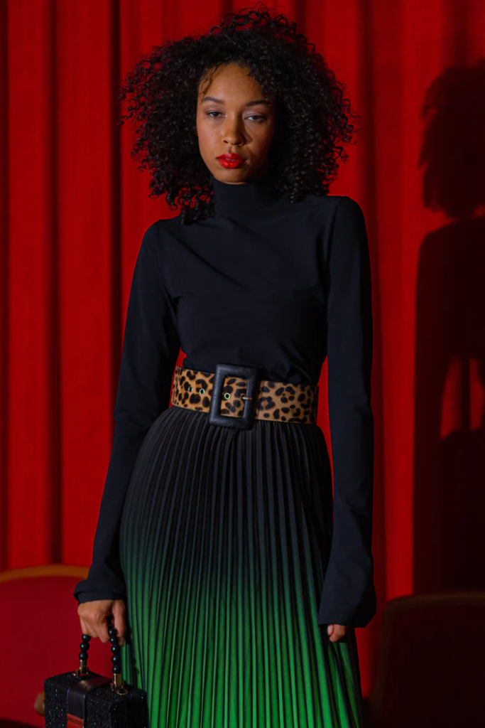 Unveil Glamour: Why European Designer Evening Gowns Are the Ultimate Showstoppers for Every Occasion